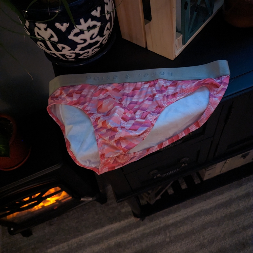 Parke & Ronen pink pattern briefs